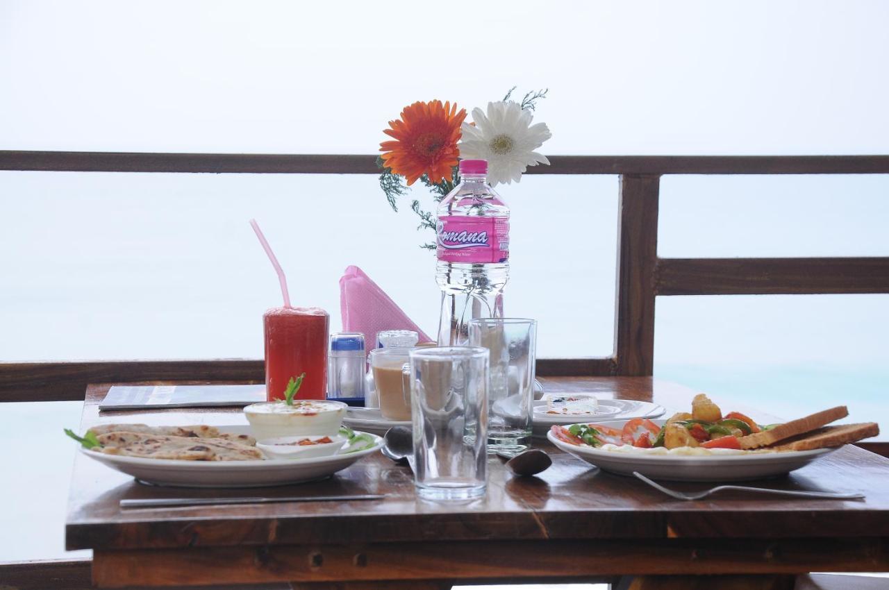 블랙 비치 리조트 바르칼라 외부 사진